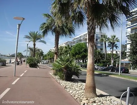 Le Grand Large *
