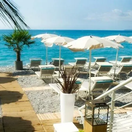 Le Grand Large * Cagnes-sur-Mer